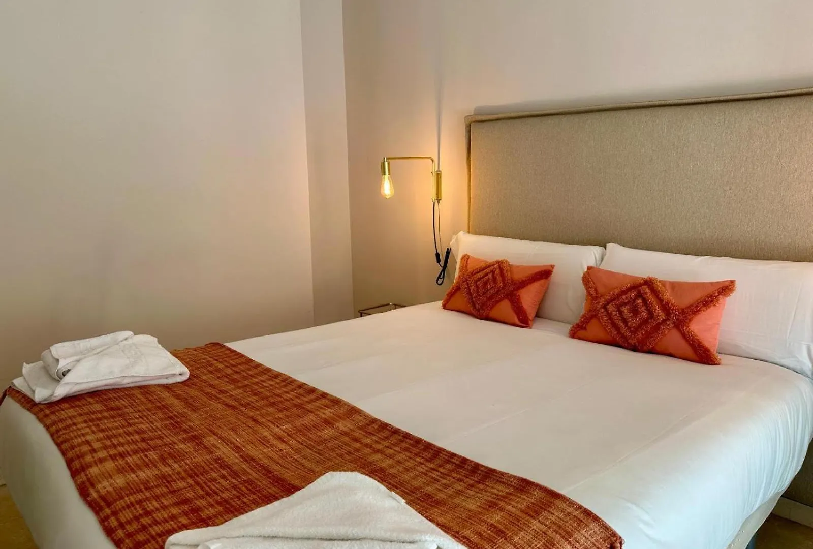 Urbe10 Pries Suite Màlaga Apartmán