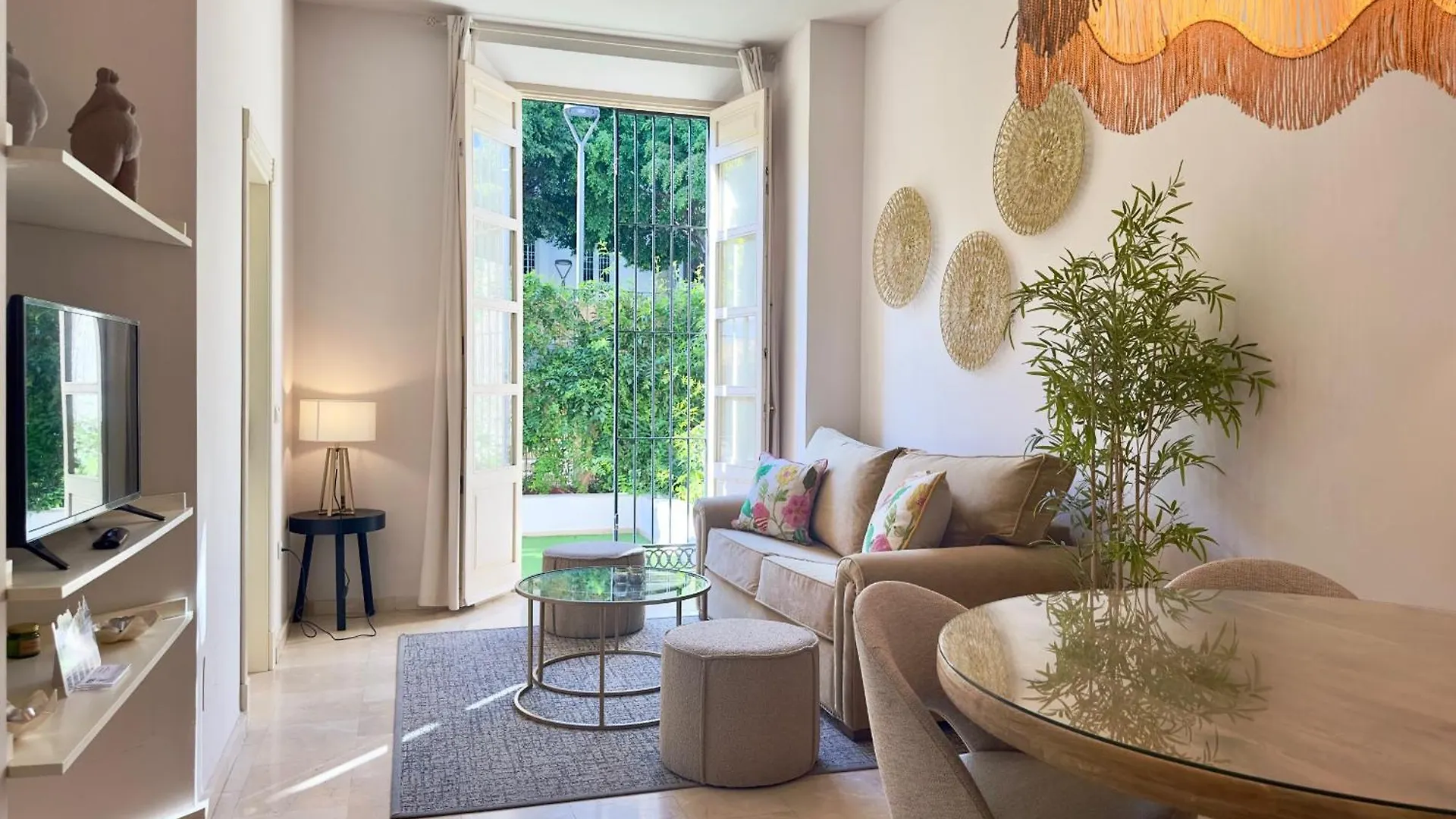 Urbe10 Pries Suite Màlaga Apartmán
