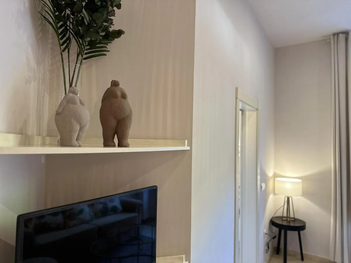 Urbe10 Pries Suite Malaga Apartment