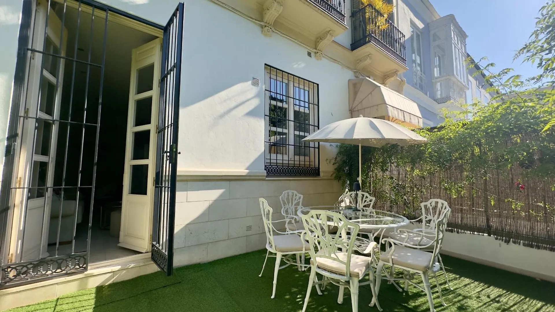 Urbe10 Pries Suite Malaga Spain