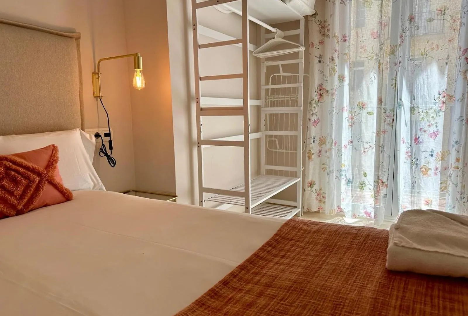 Apartamento Urbe10 Pries Garden Málaga