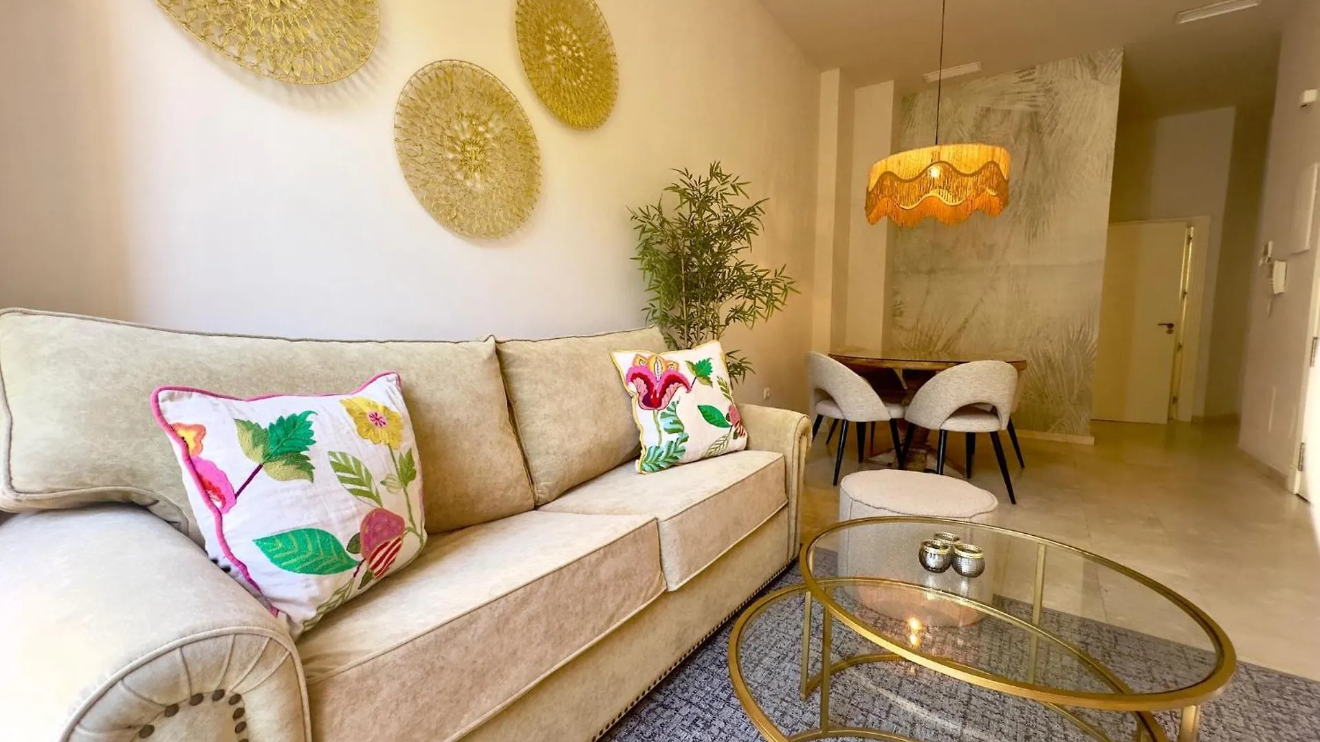 Apartamento Urbe10 Pries Garden Málaga